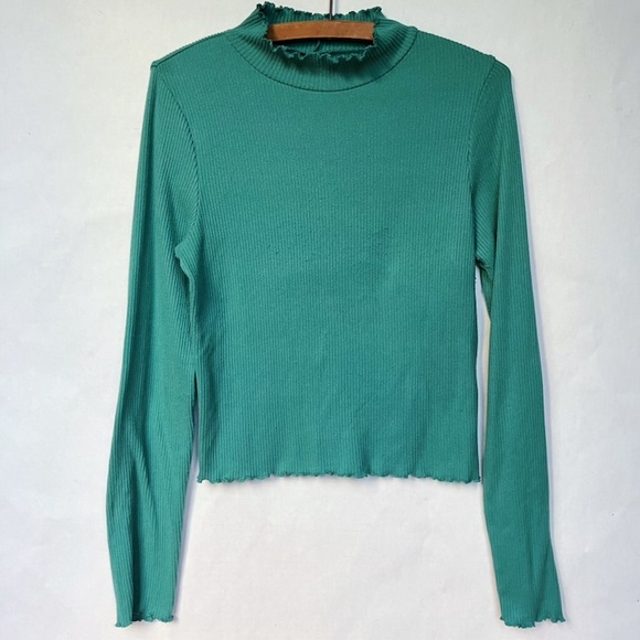 American Eagle Green Fringe Ribbed Mock Neck Sweater - Picture 1 of 3